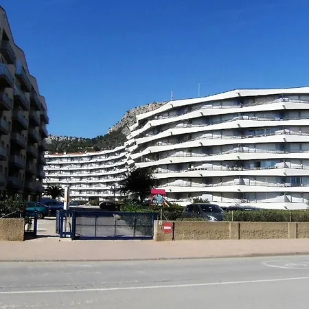 Apartment Rocamaura 3 -